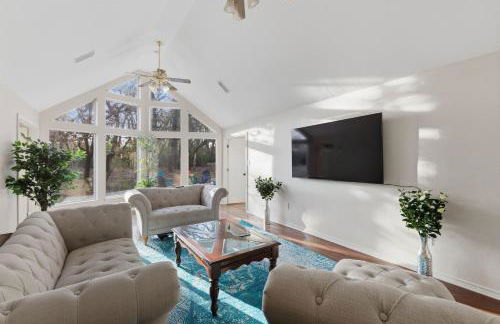 Oakwood Oasis- 1,4 Acres of Tranquility home - Foto 9