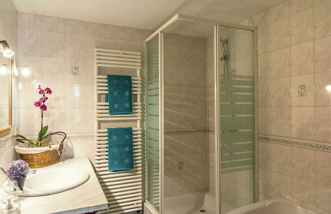 Scenic Retreat in Gimnee - Foto 20