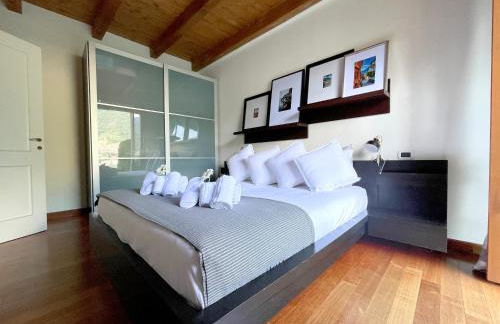 Regina di Laglio - Private Garden, Free Undercover Parking - Foto 23