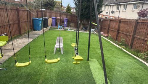 Glasgow 3 bed Guest House - Foto 2, Garden view