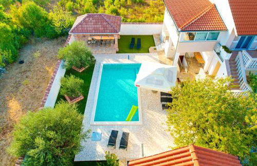 Holiday home Dinko - Photo 6