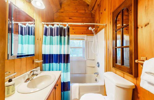 Lake Bomoseen Log Cabin - Foto 21