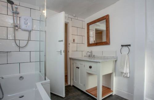 Thatched Cottage - Foto 32