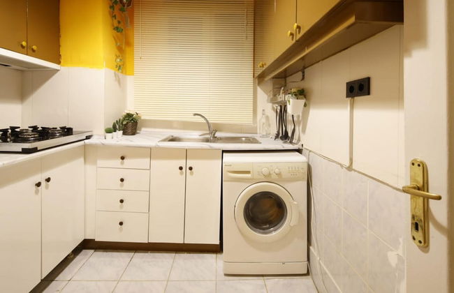 Vibrant Flat With Excellent Location in Beyoglu - Photo 12