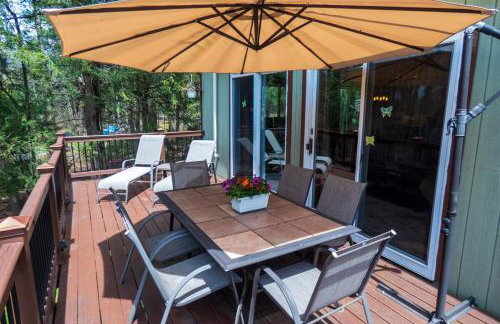 Spacious Catskills Home with Covered Hot Tub - Foto 14
