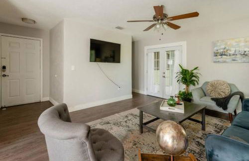 Cute downtown home by Depot Park - Foto 4
