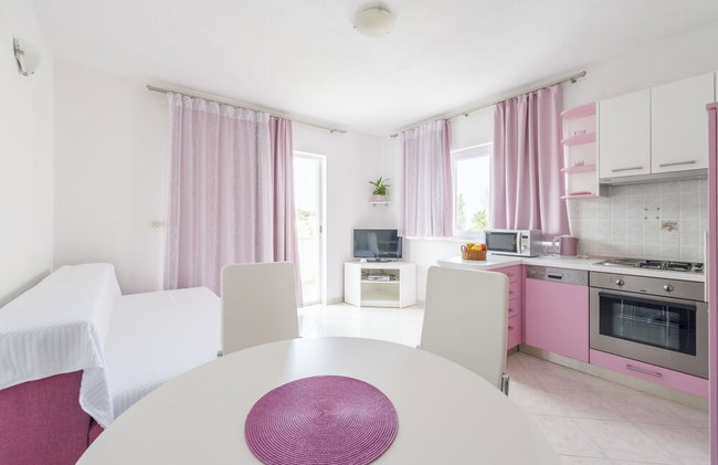 Apartmani Nikolina - Photo 44