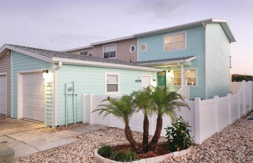 Seaglass Shores, steps to the beach - Foto 1