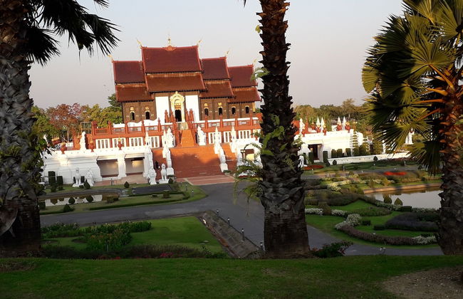 New Loft Modern Home - Photo 40