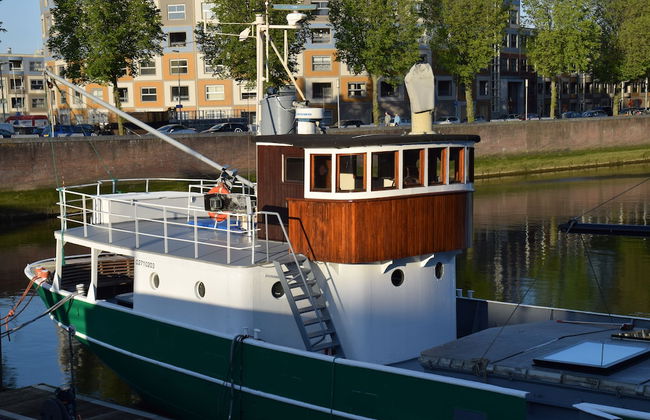 Boathotel Rotterdam Wilhelmina - Photo 16