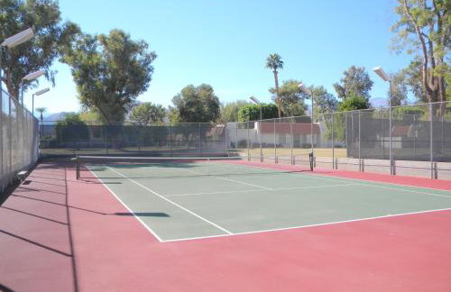 Mountain View Villas Hideaway - Photo 11