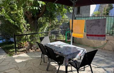 Stone house under a rock Kukos - Foto 1