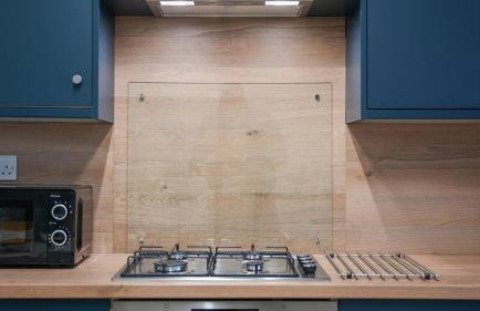 Treeton - Brand New 3 Bed House, FREE Parking & Great for Groups - Hosted by Stay Host Save - Photo 22