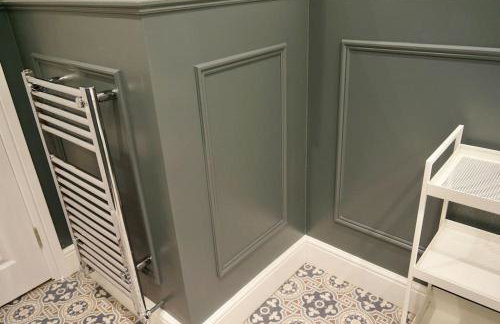 Epic Location, Views & Large Private Terrace - Photo 39