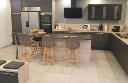 location villa moderne piscine - Foto 17