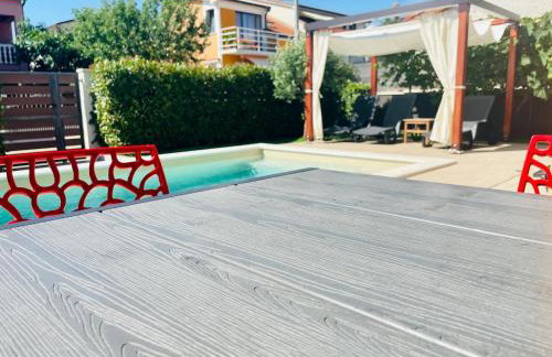 Boutique Apartment with Private Heated Pool - Photo 7