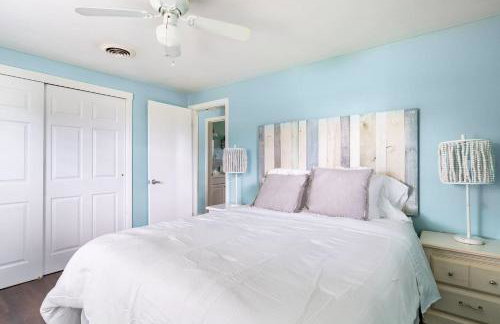 Lemon Bay Hideaway, Retro Beach Bungalow - Foto 25