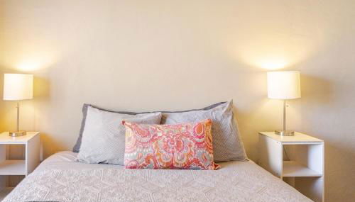 Midcentury Gem in Midtown Reno - Foto 2