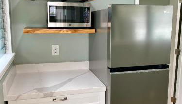 Newly renovated 1 bedroom with air conditioning and kitchenette - Foto 5