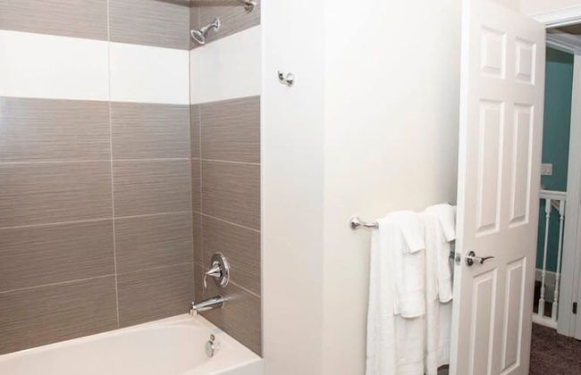 Serene Villa With Private Pool - Foto 28