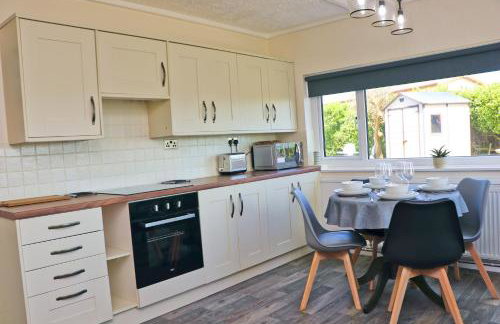 Coastal retreat surrounded by open countryside - Foto 8