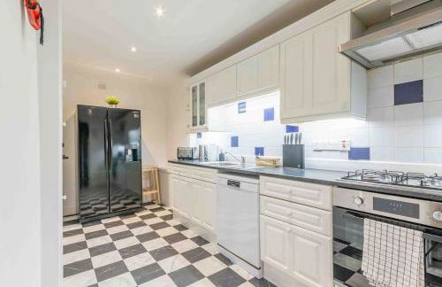 Spacious 3 bed home in Marchmont - Foto 17