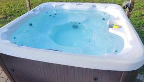 Ridgetop Hideaway 12-Guest Oasis with Hot Tub & Epic Views Near Winery Tours & Trails - Pets are allowed by request - Foto 3