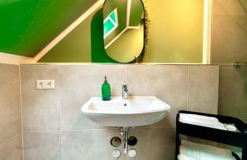 Zeche Ewald & Bonicacius - Hochwertige Ruhrgebiets-Apartments, Netflix - Foto 12