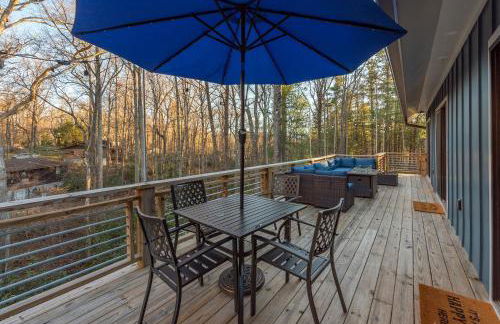 Spacious 4BR Mountain Retreat for 16 in Fairview - Foto 44