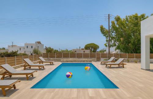 Ippocampos Seaside Serenity - Unwind at Paros Poolside Retreats - Photo 3