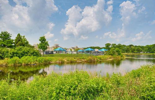 Pool Access and Beach Shuttle Millville Townhome! - Foto 27