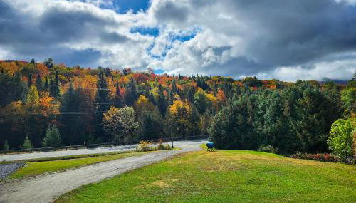 Near Trails and VAST Access! Modern Burke Home Base - Foto 3