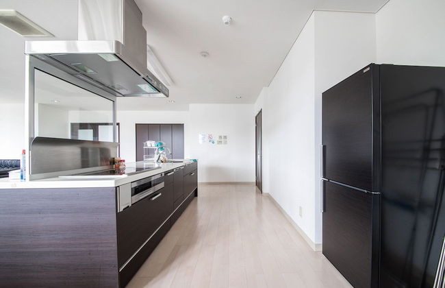 ROADSIDE HOUSE - Photo 11