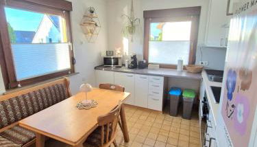 Ferienwohnung Grünoase mit Sonnenbalkon - Foto 3, stove, toaster