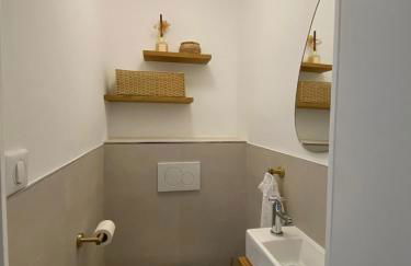 Sanary- La vie est belle- Centre Ville 2 minutes à pied- Plage 5 minutes - Foto 16