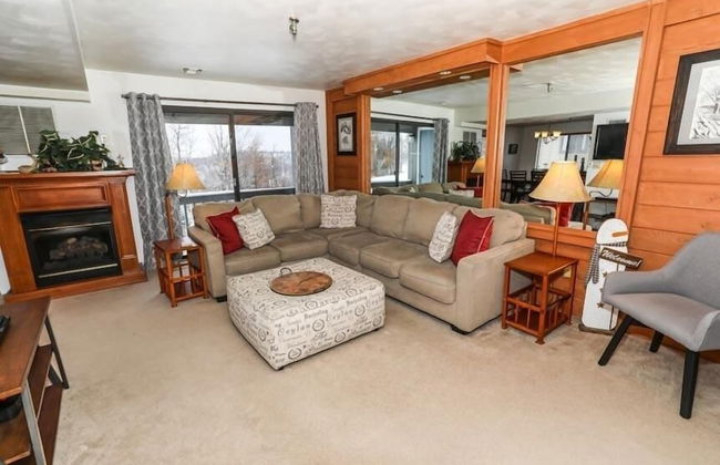 Seven Springs Stoneridge 3 Bedroom Standard Condo, Mountain Views! by RedAwning - Foto 1