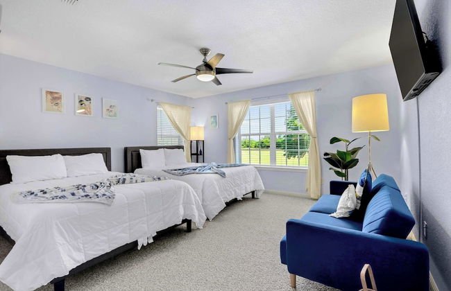 Spacious Retreat & Game Room Sleeps 12 - Foto 6