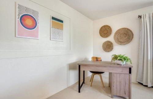 Mid-Century Mod - 7 BR Sleeps 22 - Hot Tub & Game Room - Foto 30