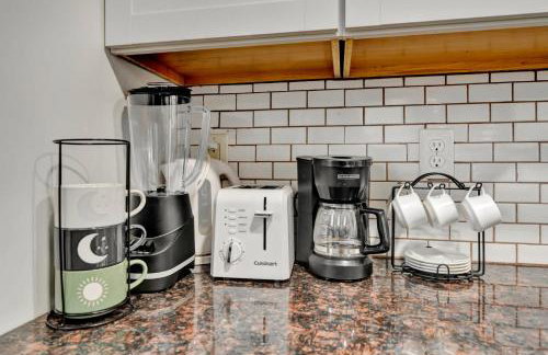 Central Louisville Gem - Near Airport & Top Spots - Foto 17