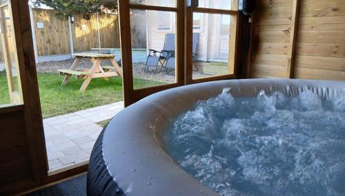 The Homestead Compact With private Lazy spa - Foto 2