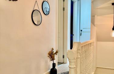 Superb Duplex in North London with reserved parking - Photo 59