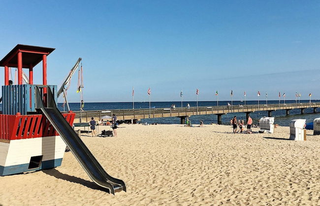 Beautiful Holiday Home With Outdoor Space - Photo 21