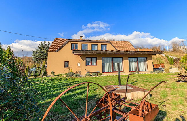 Romantic Pool Villa Angela With Sauna - Photo 1