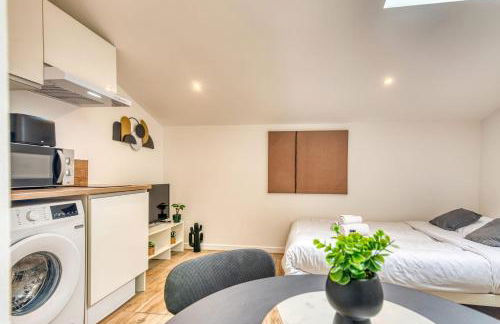 Le Factory - Studio contemporain - Proche métro B - Foto 24