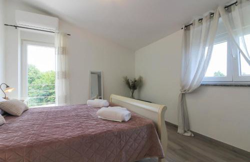 Wonderful villa wit pool surrounded by nature, high level of privacy a few minutes to the beach and town center by car by WiiBuk - Foto 41