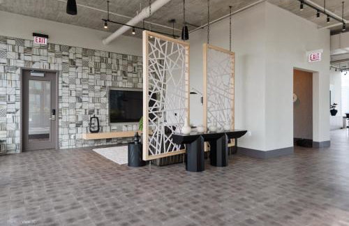 Sage Modern Apartments Near Union Park in West Loop - Photo 10