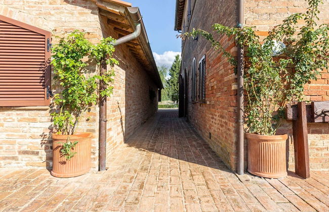 Farmhouse in Buonconvento - Foto 1