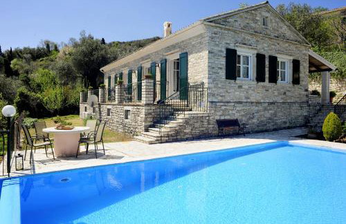 Thresher's House - Photo 1