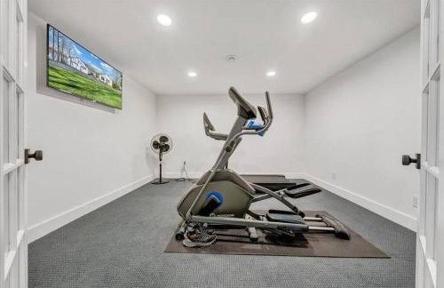 6 BD Smith Mountain Lakefront Escape sunset - Foto 10