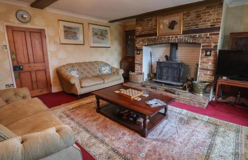 Winston Hall - Photo 4